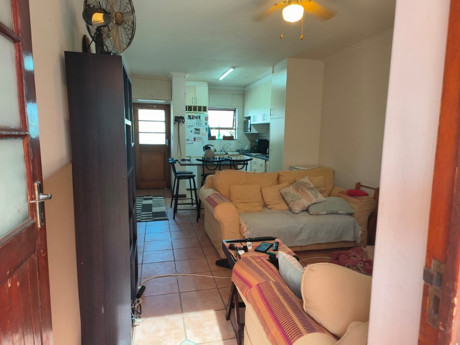 To Let 2 Bedroom Property for Rent in Table View Western Cape
